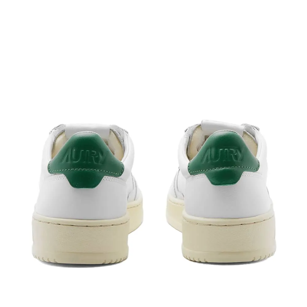 Autry 01 Low Leather Sneakers