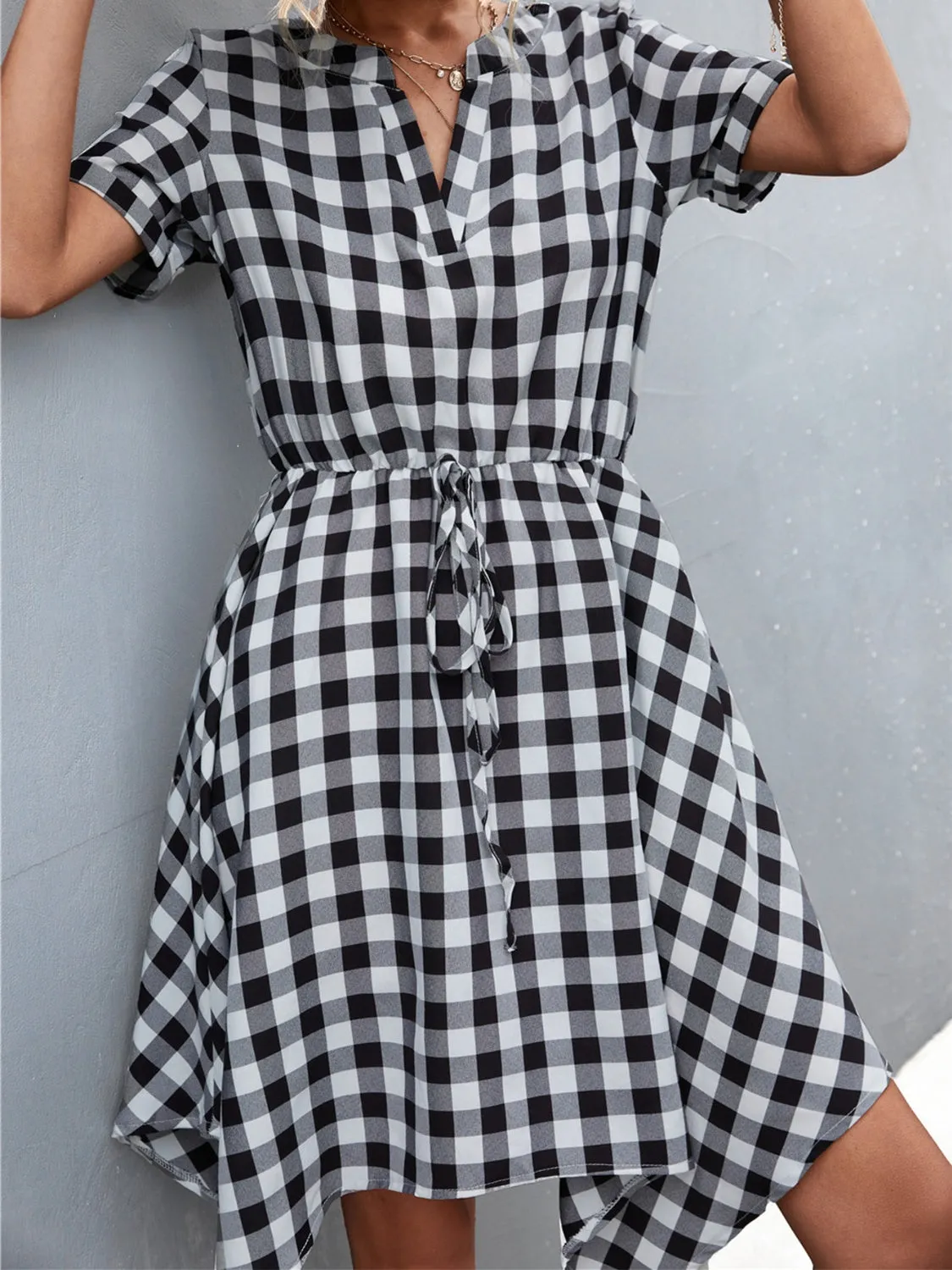 Black and White Plaid Notched Short Sleeve Dress Waist Tie Casual Flare Skirt dress