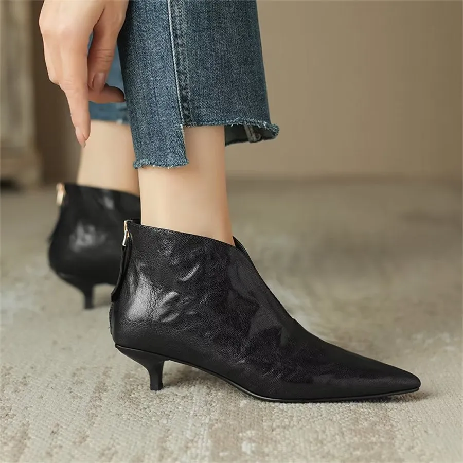 Elegant Cow Leather Pointed Toe Diagonal Zipper Boots