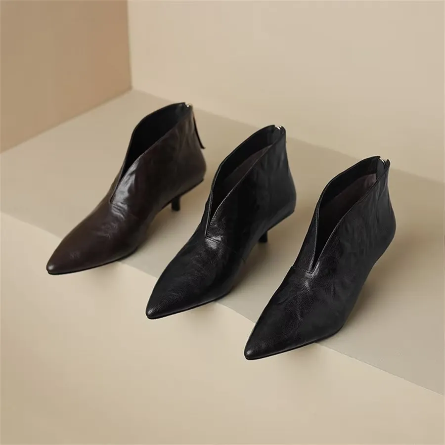 Elegant Cow Leather Pointed Toe Diagonal Zipper Boots