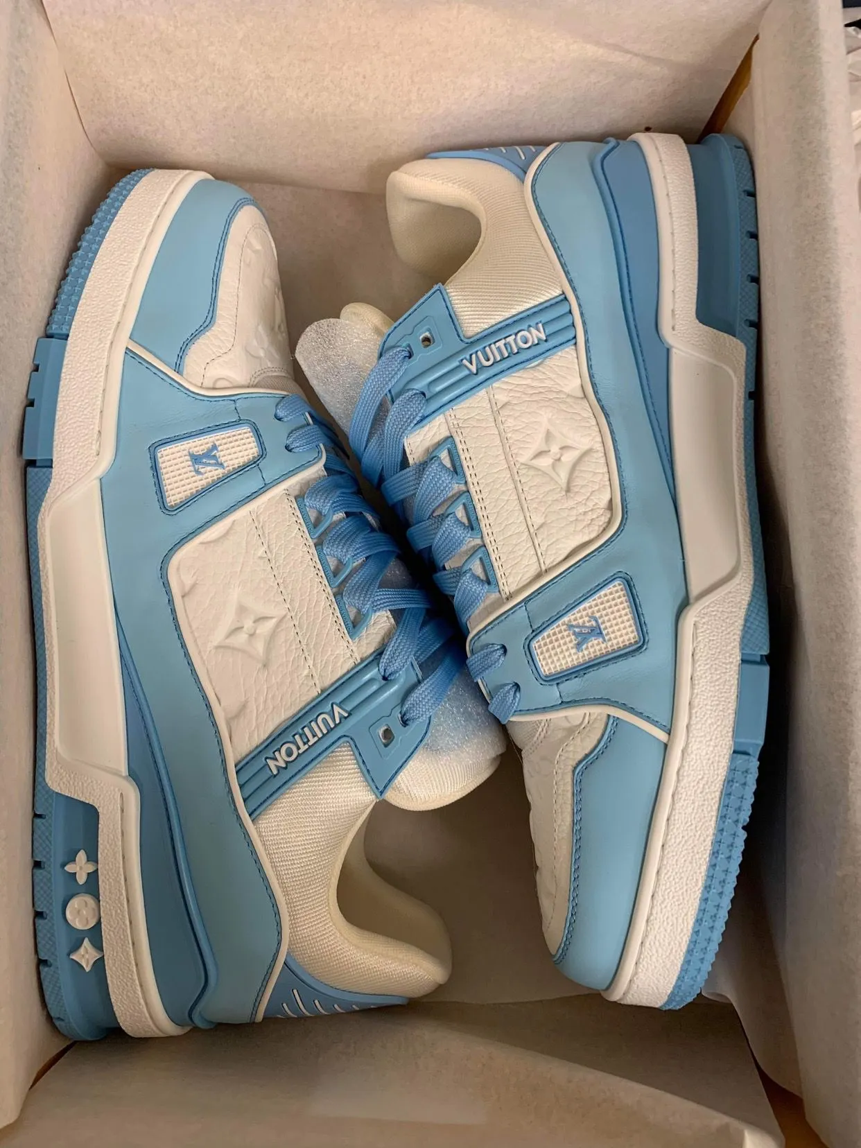 Louis Vuitton LV Trainers (Bleu Ciel)