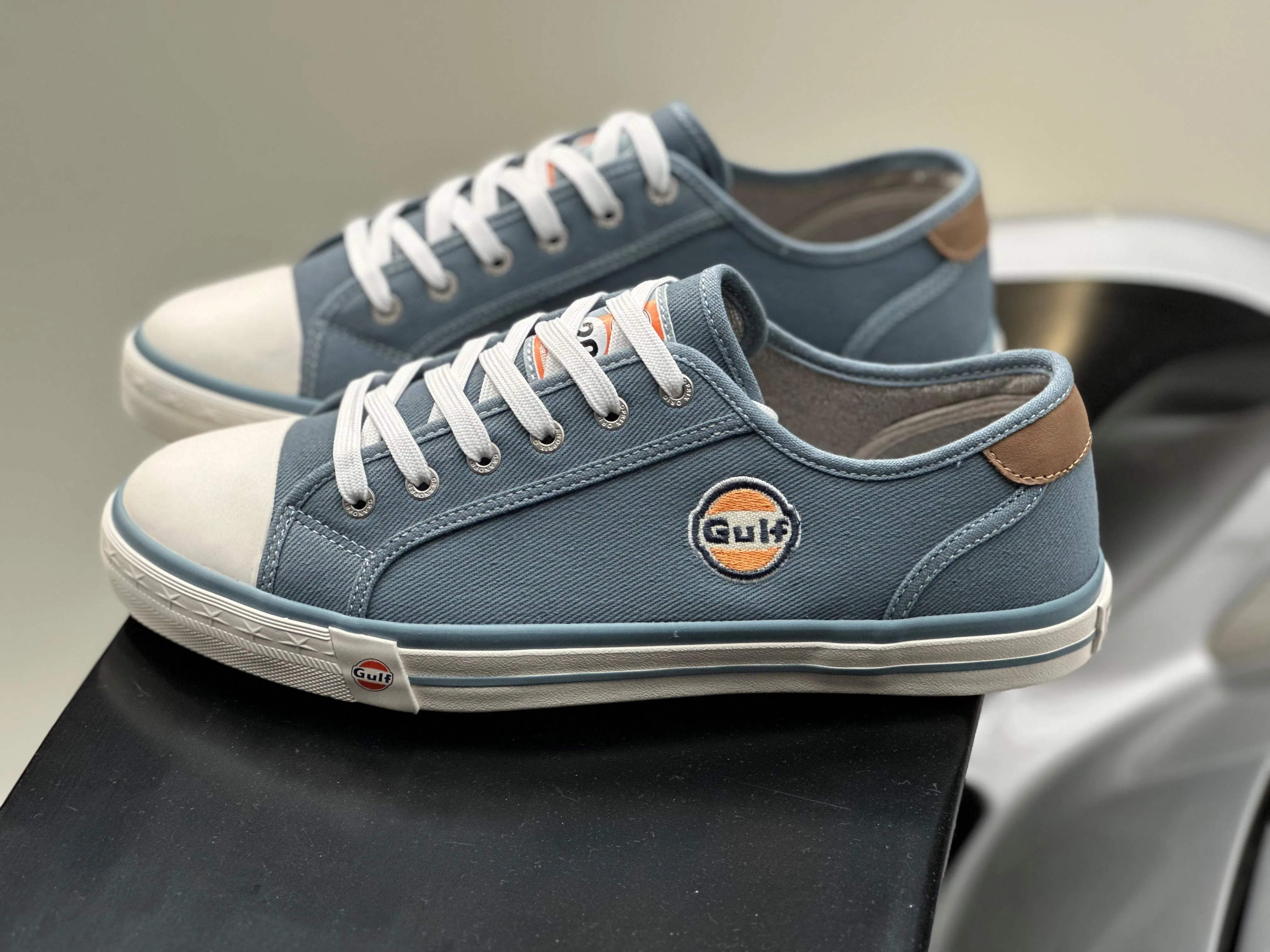 Men's Gulf Low-Top Canvas Sneakers in Denim Blue