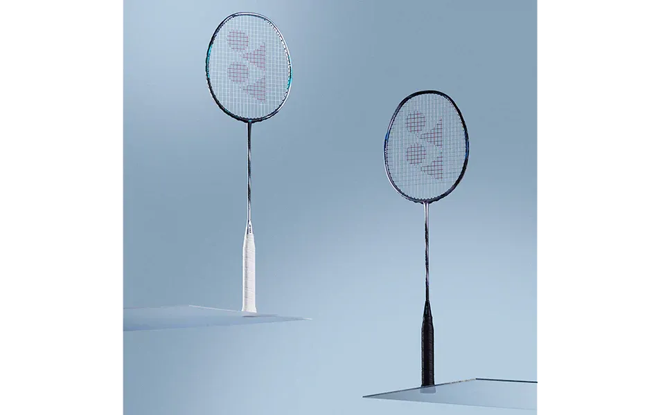 Yonex Astrox 88 S Tour (Silver/Black) 2024